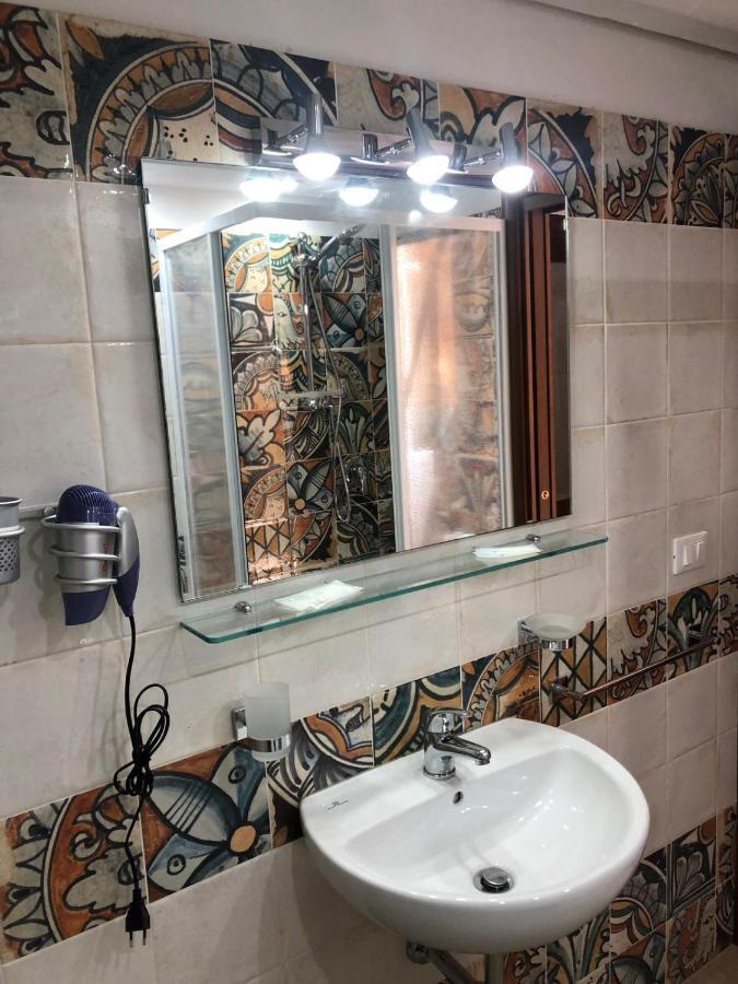 Residenza Amante Center *